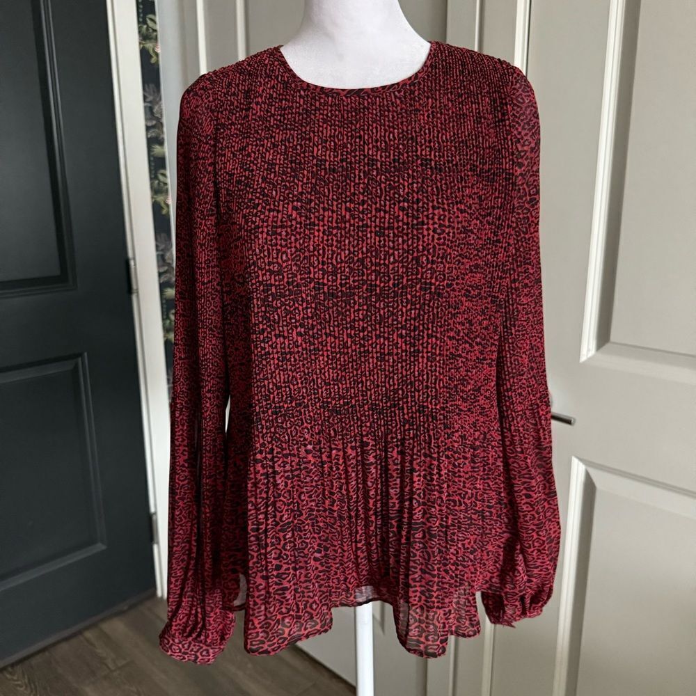 Zara Red and Black Leopard Print Micro Pleated Long Sleeve Blouse Size XS